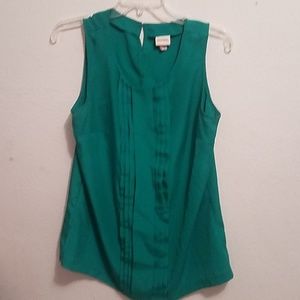 Sleeveless top